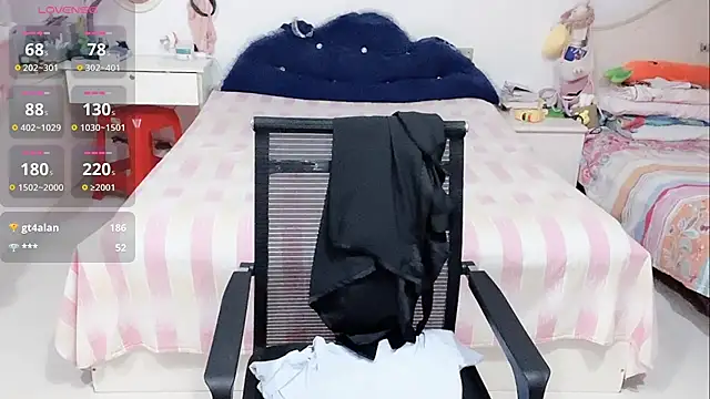 miaomiao-99 webcam