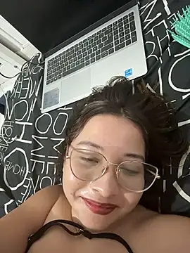 AliciaWhite_nt