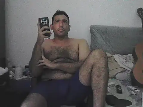 alphalatinobearx live sex cam