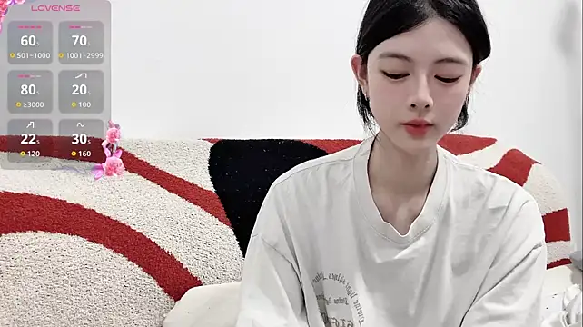 nuomio (F young) - v腿展示桃心屁屁