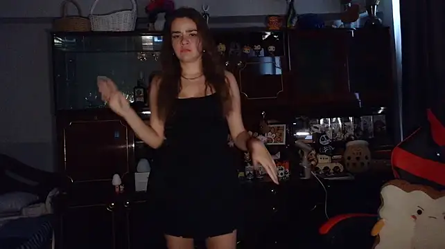 QueenBeatrice webcam