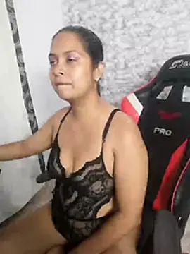 Zarinamoon webcam
