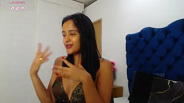 Lili666_ webcam
