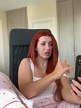 roxxydallas (F milf) - Happy B-Day, online hubby!Let’s party!!!