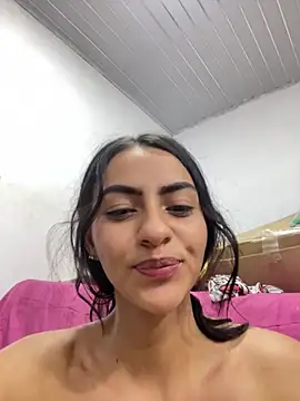 miluwatson (F young) - Expand your ass with two hands