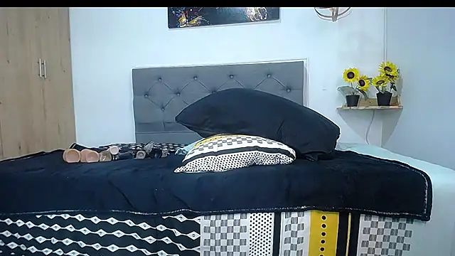 sasi_luna webcam