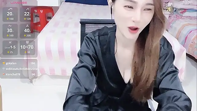 miaomiao-99 webcam