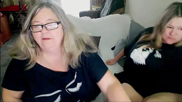 sex2 live cam on StripChat