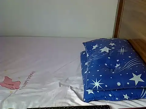 Pretty_kesin webcam