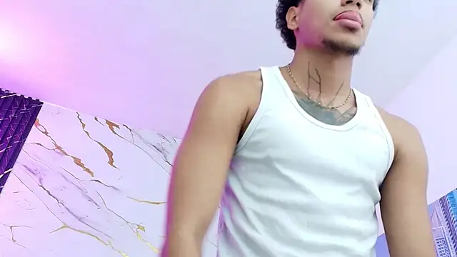 kai_storm77 live cam on StripChat
