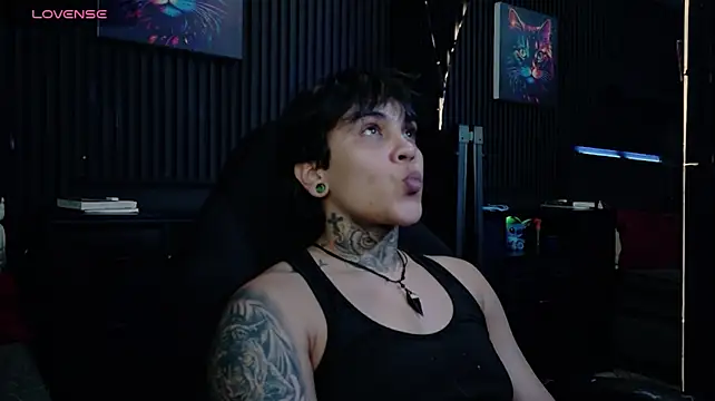 ZhoeStrong