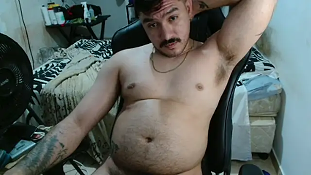 Leonino231 webcam