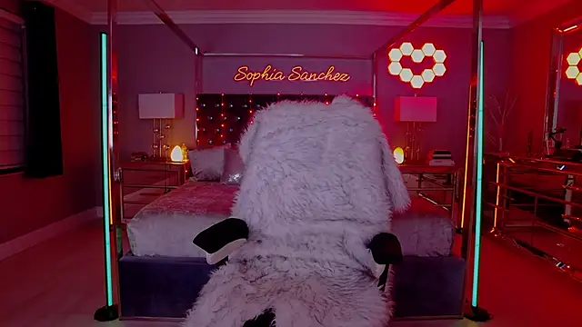 theofficialsophiasanchez