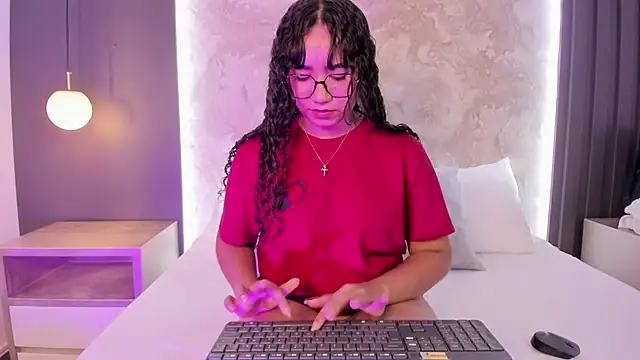 alysson_moon_