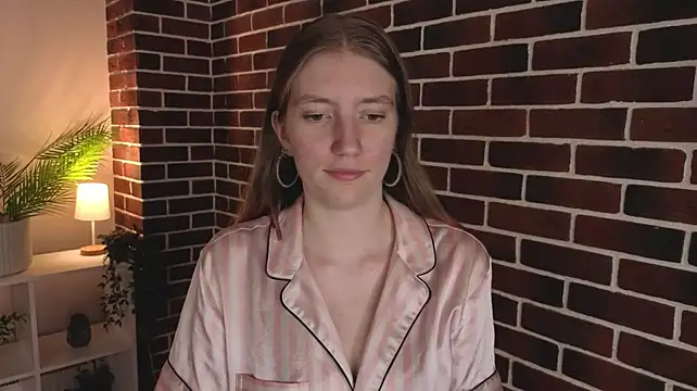SookToulson live cam preview