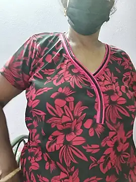 Tamil_Sumathii webcam