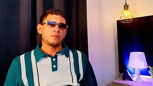 Justin_Royers webcam