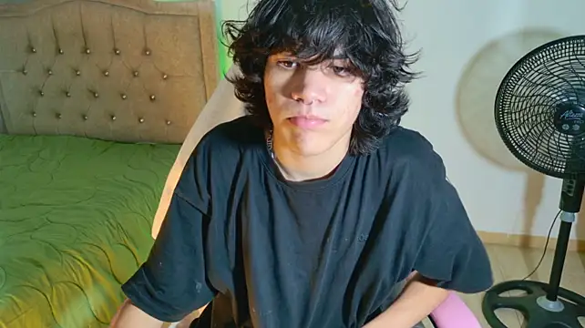 skinny_Diamond webcam