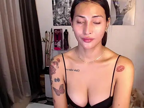 queen_alicemore webcam