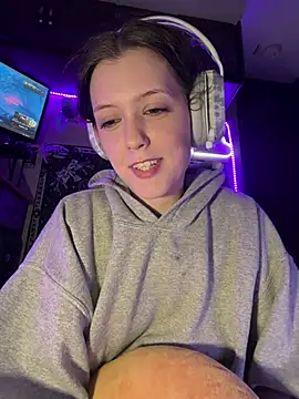 Lilactease webcam
