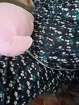 Simran_008 webcam