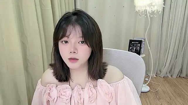 YaYa668866 webcam