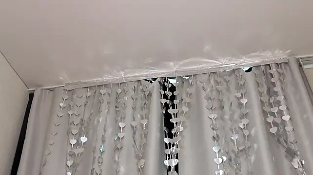 Milly_Lane webcam