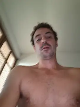 Chiennemale68@xh webcam