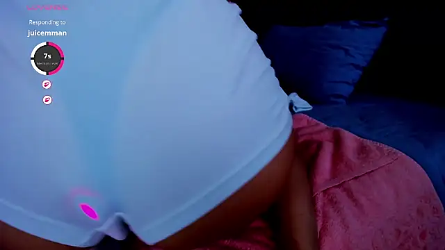 _Luna_Ly webcam