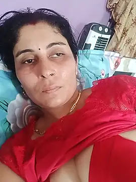 Hot_ree85 webcam