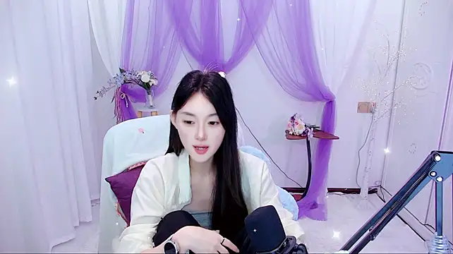 Tili_Lucky webcam