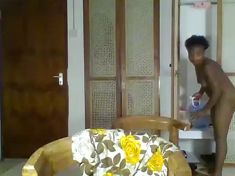 Creamy_brown webcam