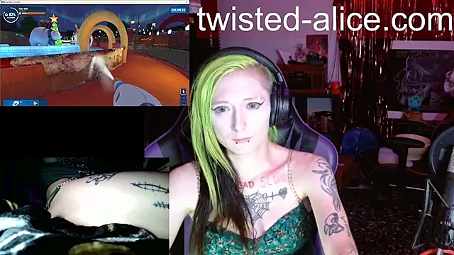 Twisted_Alice webcam