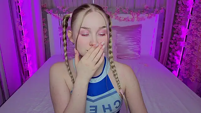 LilyStarlight webcam