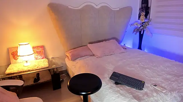 rachaeldeckard__ webcam