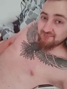 heyhihelloboy webcam