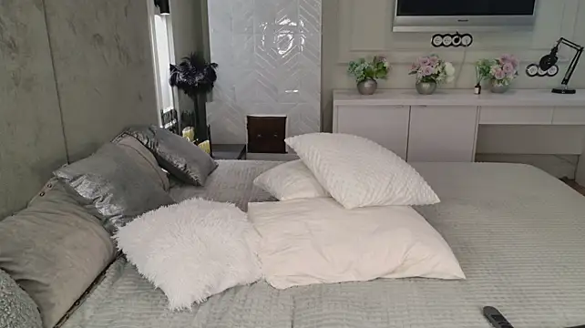 Monica_sex_xxsirens webcam