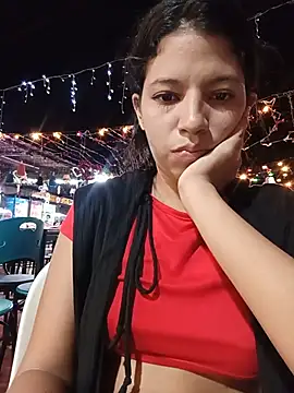 Broken_Latina_Whores_JE webcam