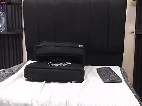 FunnyValentine_ webcam