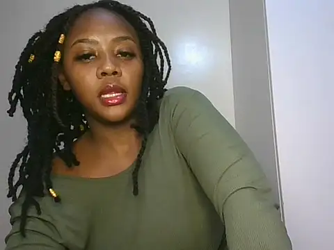 Pretty_chick