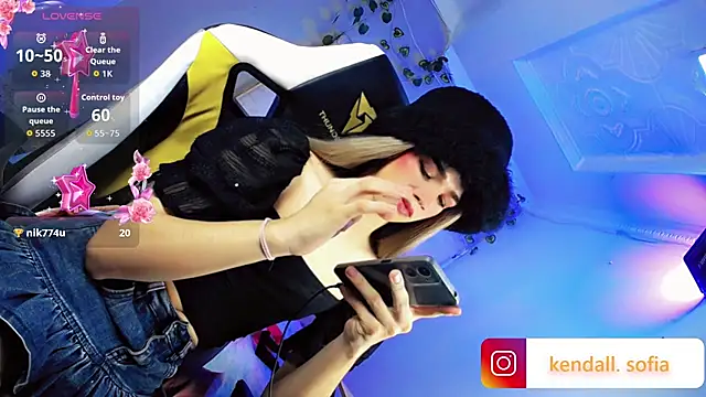 Sophiaa_doll_ webcam
