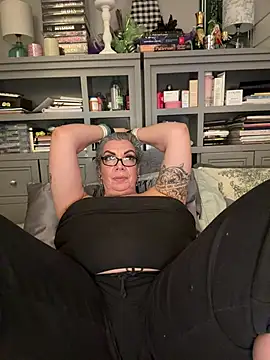 dieseldame1313 webcam