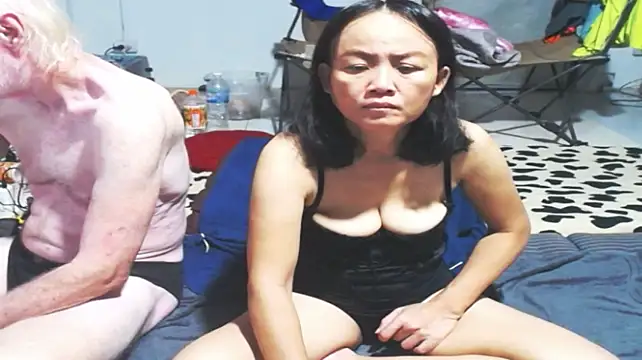 1CuteAndSexy69 webcam