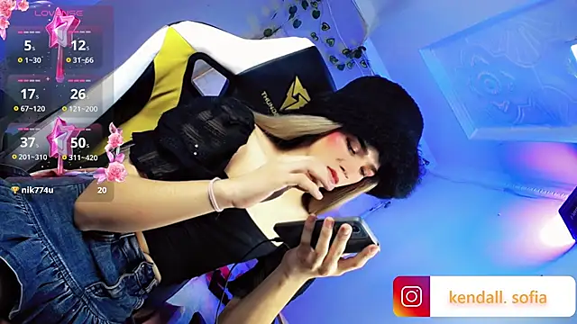 Sophiaa_doll_