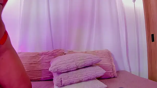Yoursecrttgirl webcam