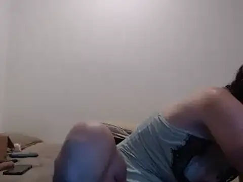 Hotmodel1984 live cam on StripChat