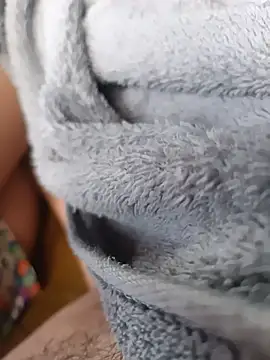 31HubS69 live cam on StripChat
