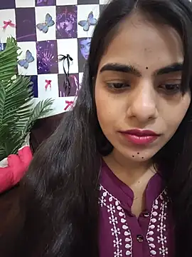 Alisha_Babyy webcam