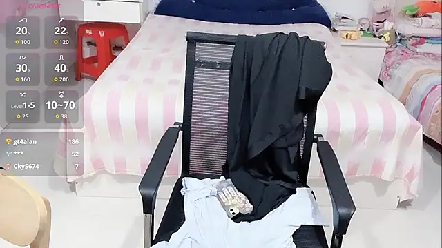 miaomiao-99 webcam
