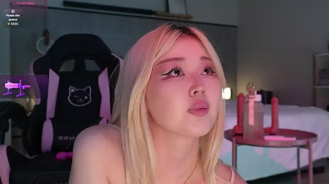 hyun_chia webcam